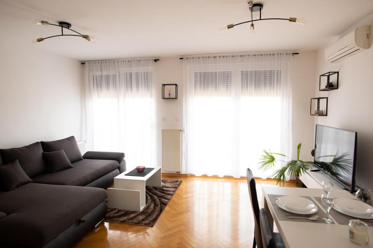 Apartman Martes Daire Slavonski Brod Dış mekan fotoğraf