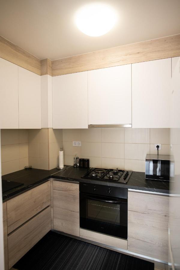 Apartman Martes Daire Slavonski Brod Dış mekan fotoğraf