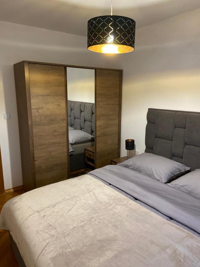 Apartman Martes Daire Slavonski Brod Dış mekan fotoğraf